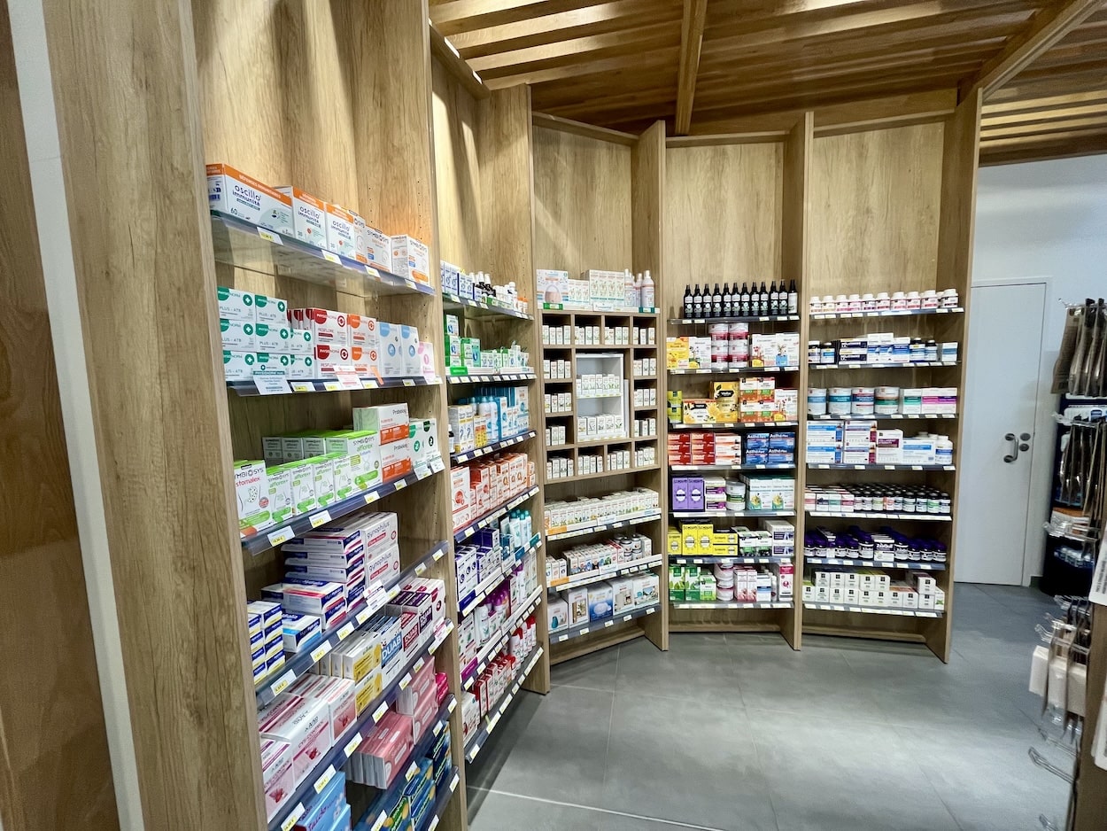 Pharmacie Blanche Tache Camon