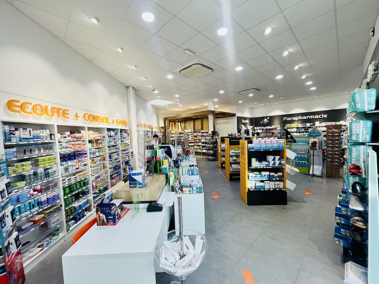 Pharmacie Blanche Tache Camon
